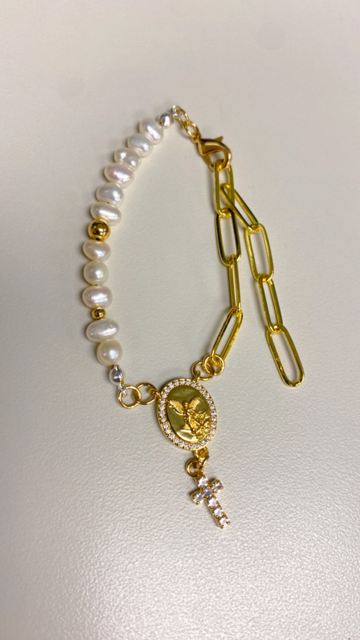 Rosario Virgen Pulsera