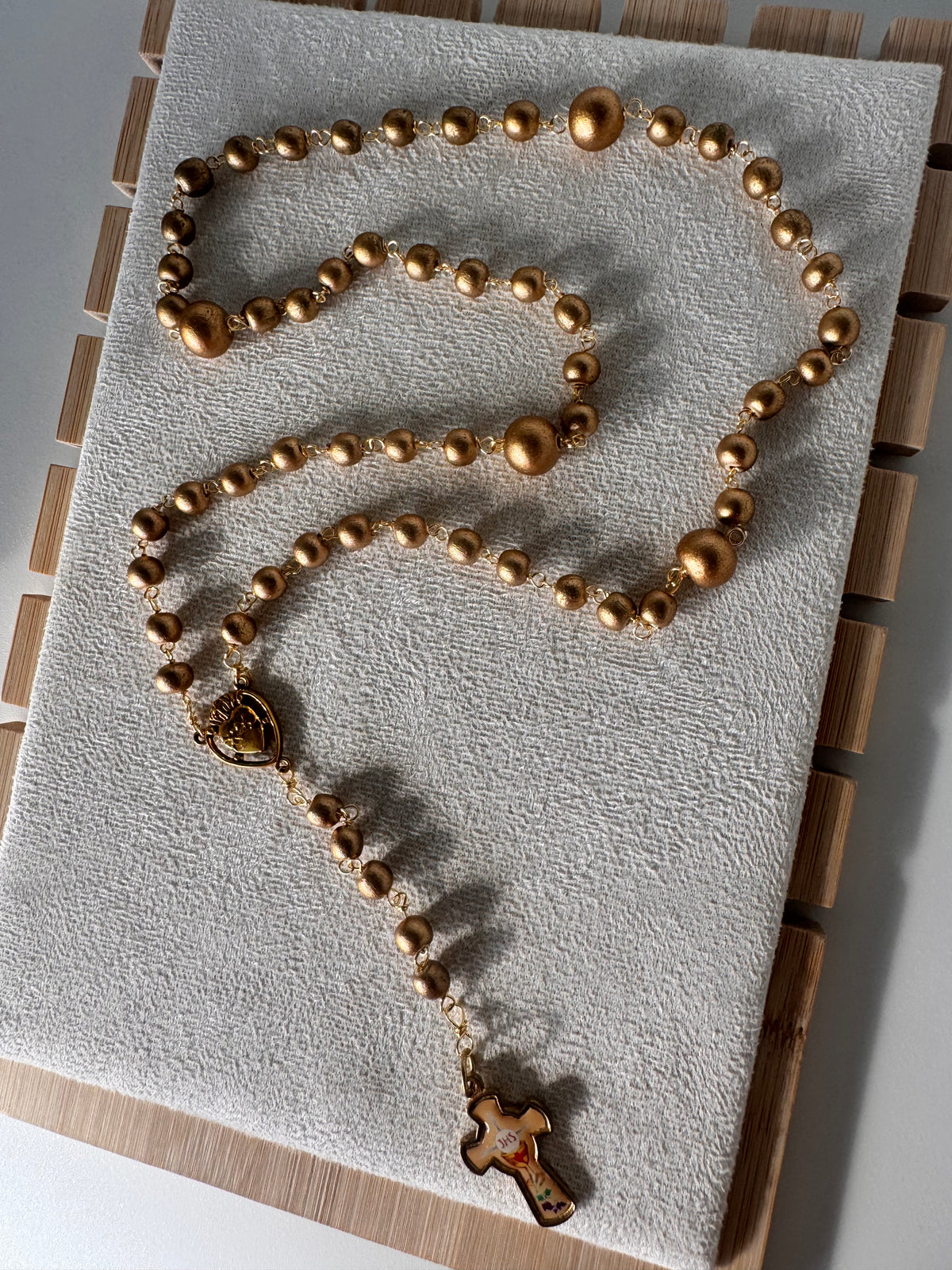 Rosario en madera Gold