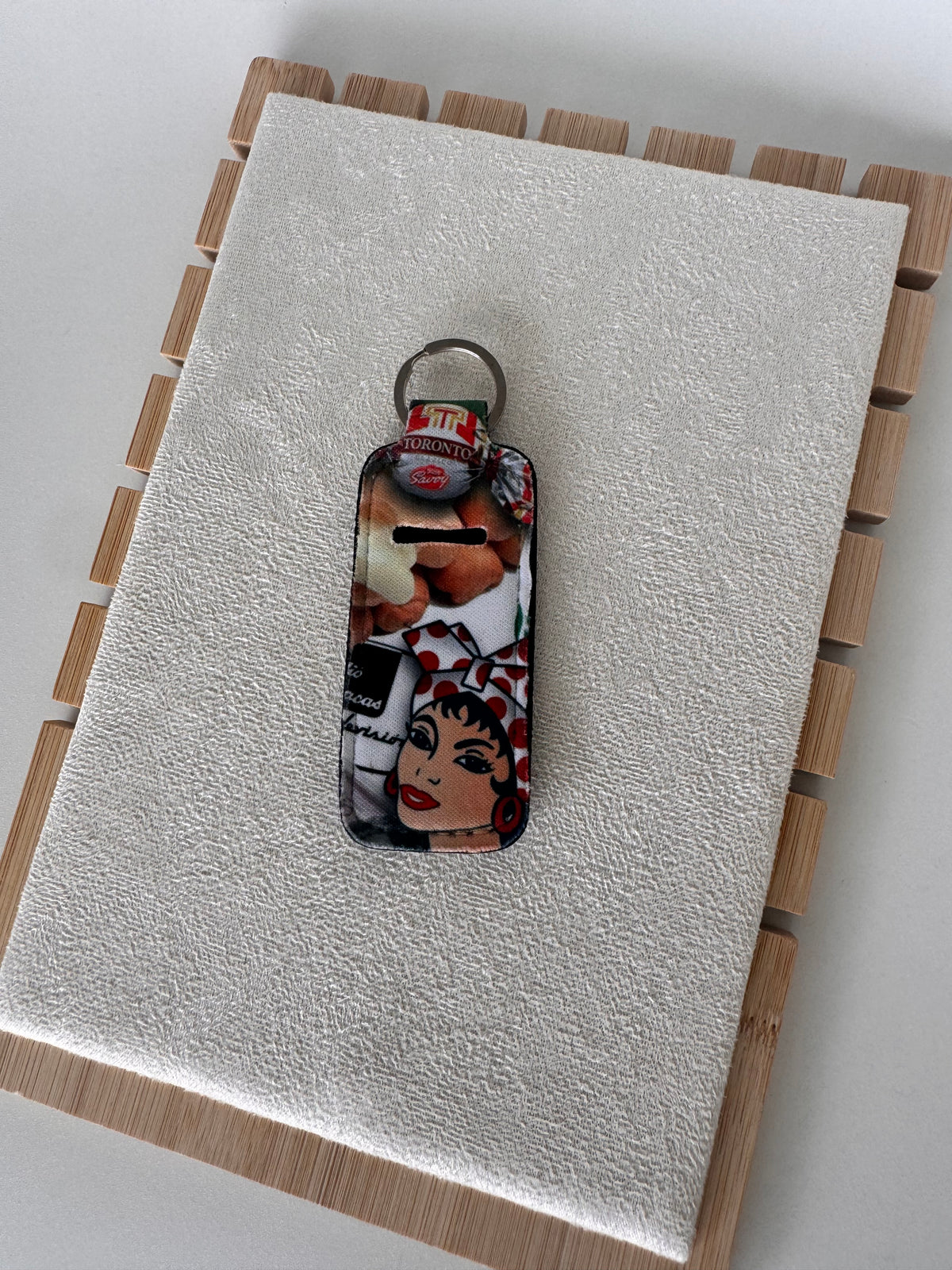 Lipstick Keychain llavero tipico